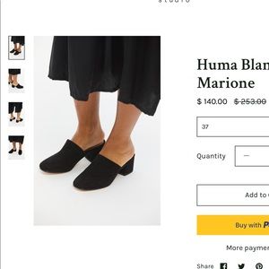 Huma Blanco mules ****NEW****